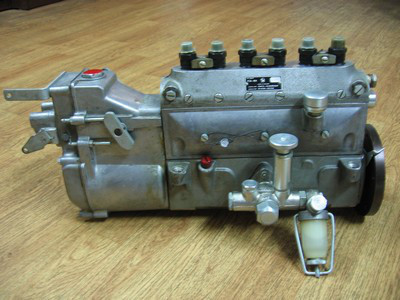 Р56-18А Топливный насос (Тнвд) на двигатель Мелец СВ-680 - изображение 1