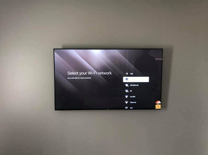 Навеска и монтаж телевизоров на стену. Установка креплений. Suport tv - изображение 1